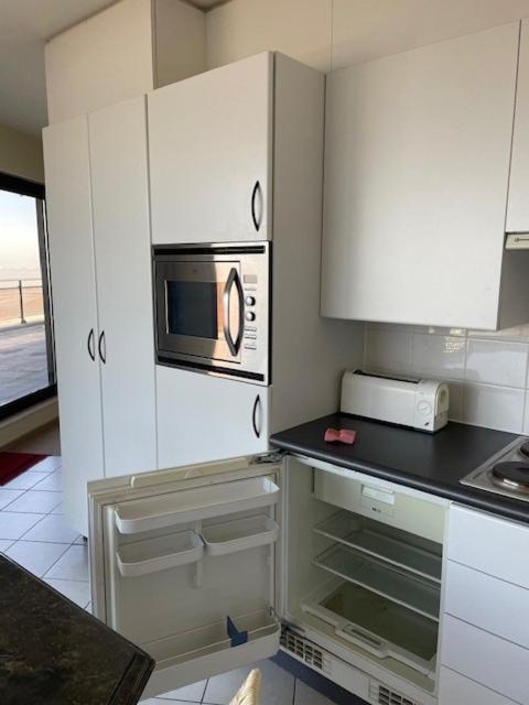 Beautiful One-bedroom With A Phenomenal Sea View T201 *